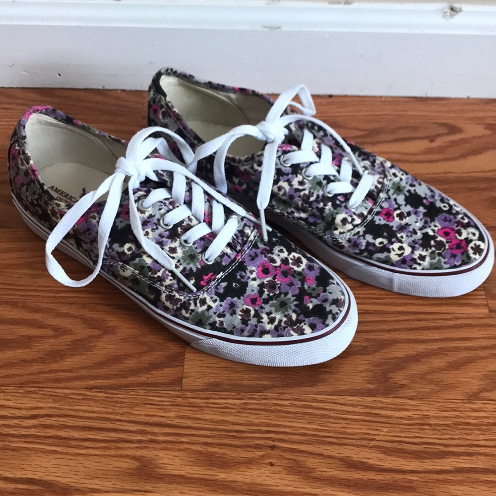Floral patterned sneakers